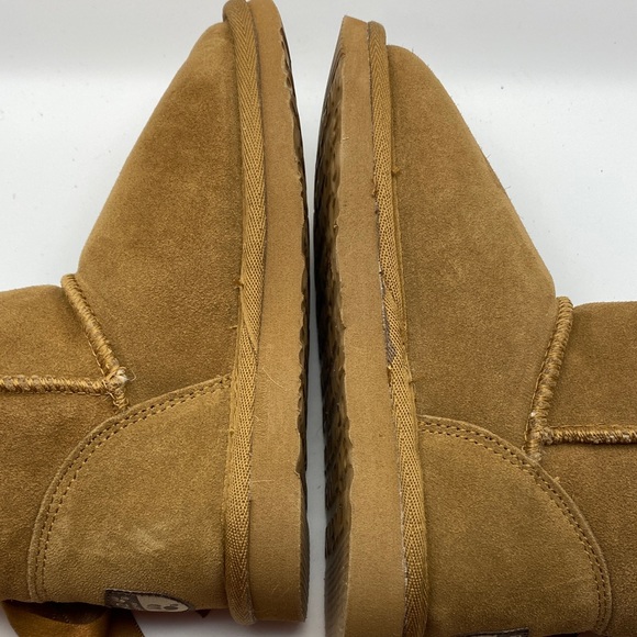 PAWZ Tan Kids Boots with Bow - Picture 8 of 10